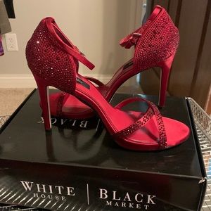 BNIB White House BLACK market Gemina Ruby rhinestone Pumps
